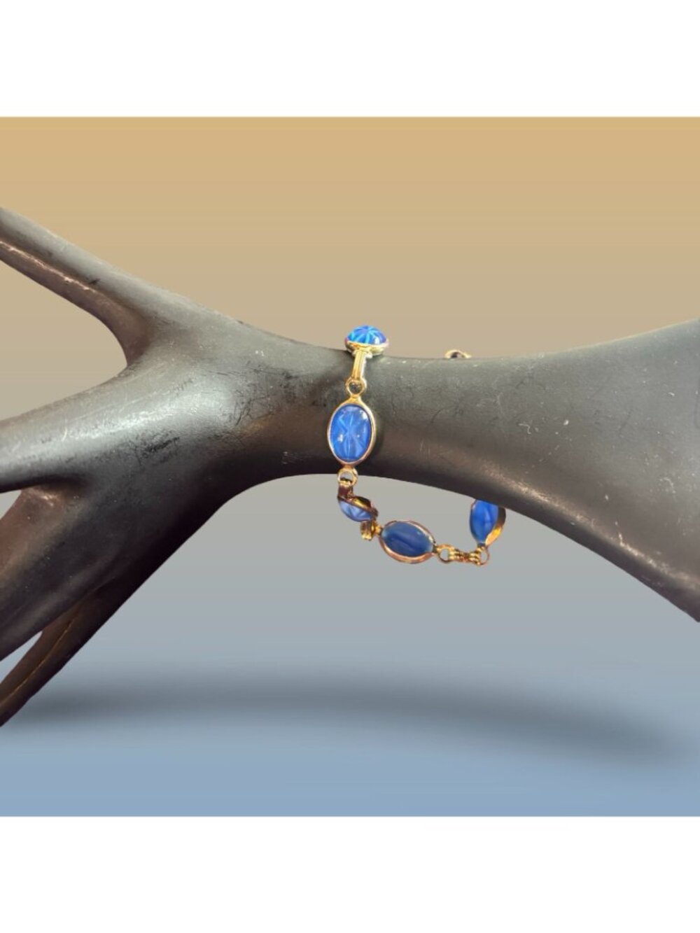 Blue Star Glass Oval Link Bracelet With Gold-Tone Chain & Clasp Vintage Gift - Picture 3 of 9